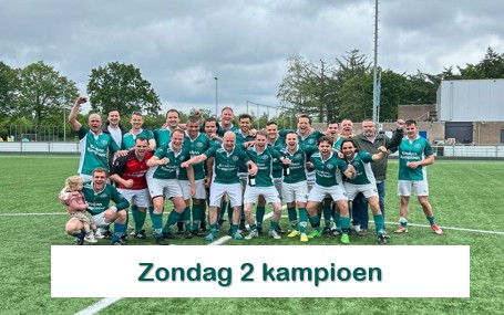 Zondag 2 kampioen met eigen Forza UVV'40 lied